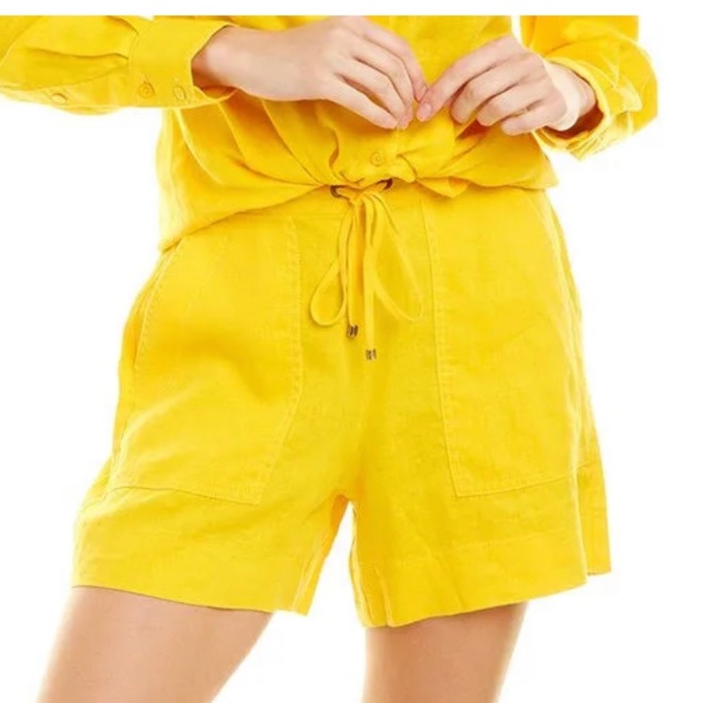 Trina Turk linen soothe shorts. Bright yellow Merigold color size large